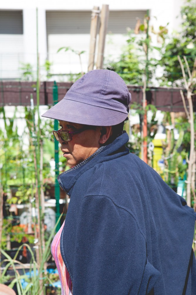 Marie-Claire dans son jardin | 